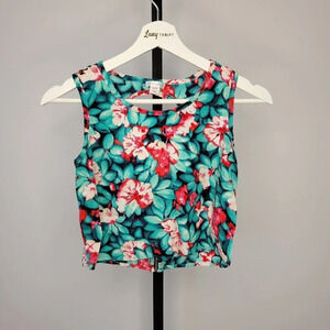 Xhilaration Crop Tank